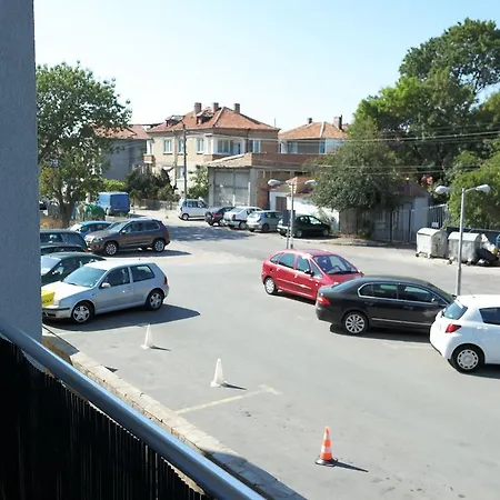 Lejlighed 2-room In Sarafovo
