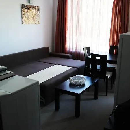 2-room In Sarafovo アパート *