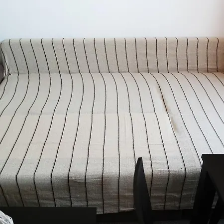アパート 2-room In Sarafovo *